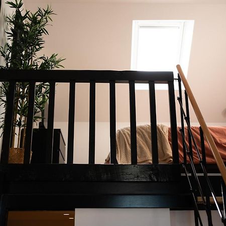 Appartements Plein Centre, A 5 Minutes Du Chateau أونزاين المظهر الخارجي الصورة