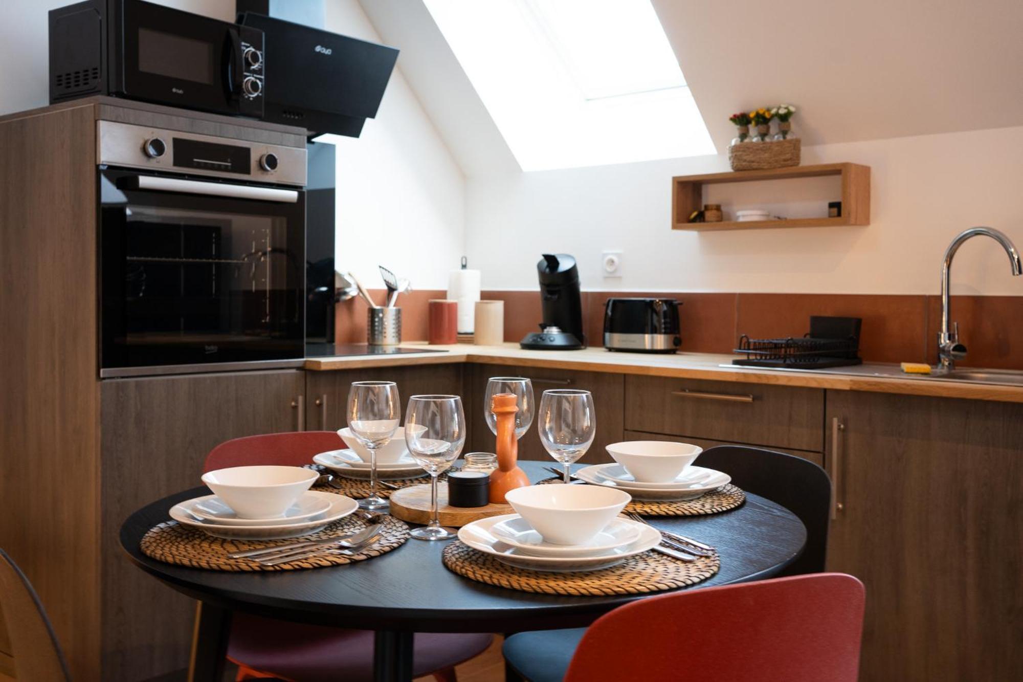 Appartements Plein Centre, A 5 Minutes Du Chateau أونزاين المظهر الخارجي الصورة