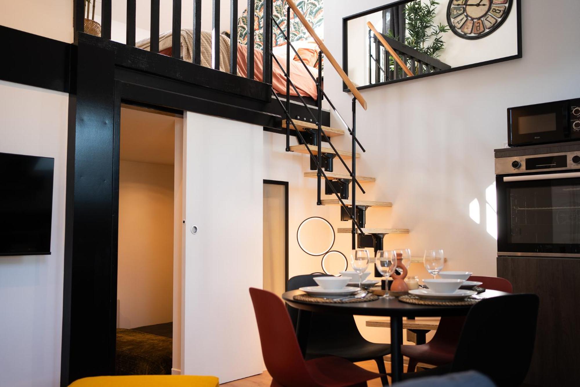 Appartements Plein Centre, A 5 Minutes Du Chateau أونزاين المظهر الخارجي الصورة