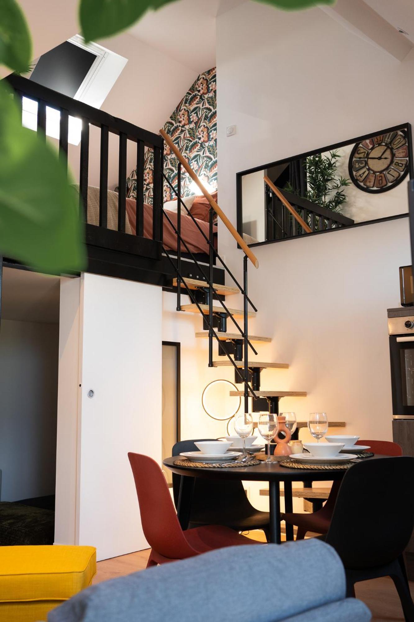 Appartements Plein Centre, A 5 Minutes Du Chateau أونزاين المظهر الخارجي الصورة